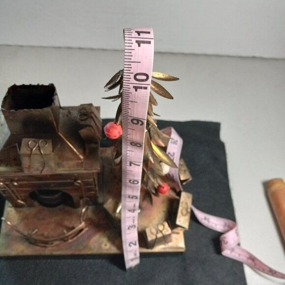 Copper Fireplace Christmas Tree and Packages Music box Cottagecore Countrycore - Picture 9 of 9